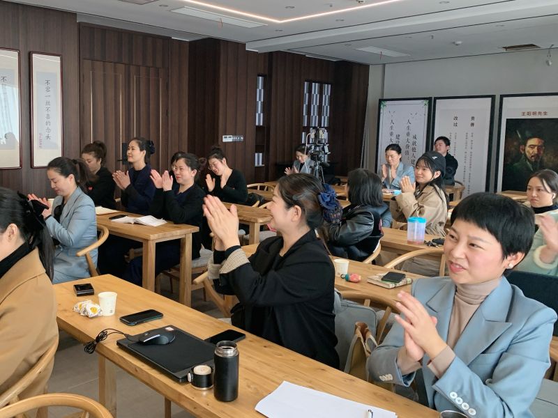 1637201013151061.jpg 01d3ecd5833616a298919f6a3af7410.jpg