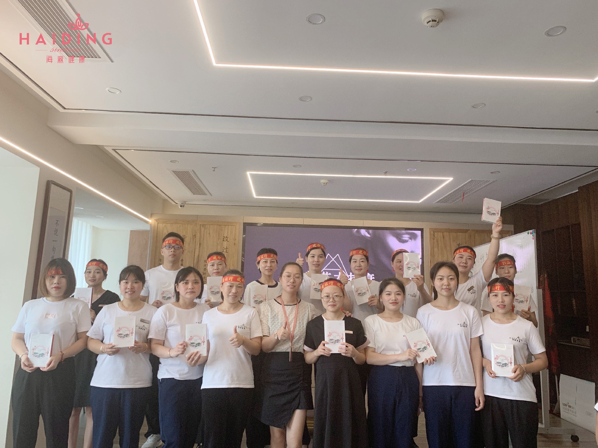 1657244301965610.jpg 1657244301965610.jpg